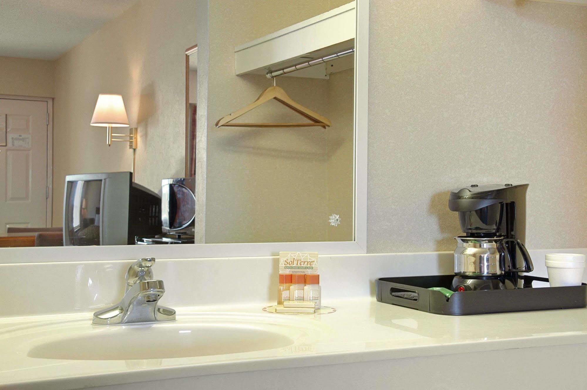 Days Inn By Wyndham Apple Valley Pigeon Forge/Sevierville Zimmer foto